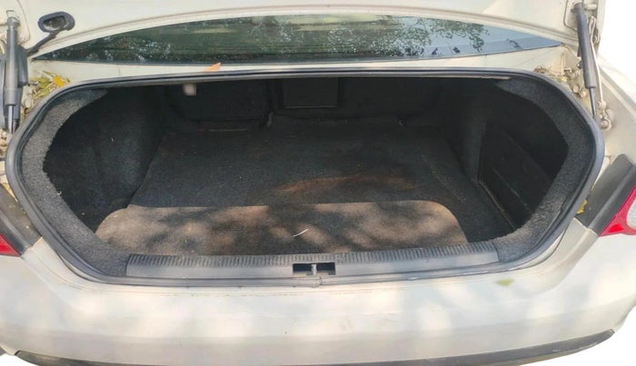 2008 Volkswagen Jetta COMFORTLINE 1.9 TDI AT, Diesel, Automatic, 1,52,381 km, exterior