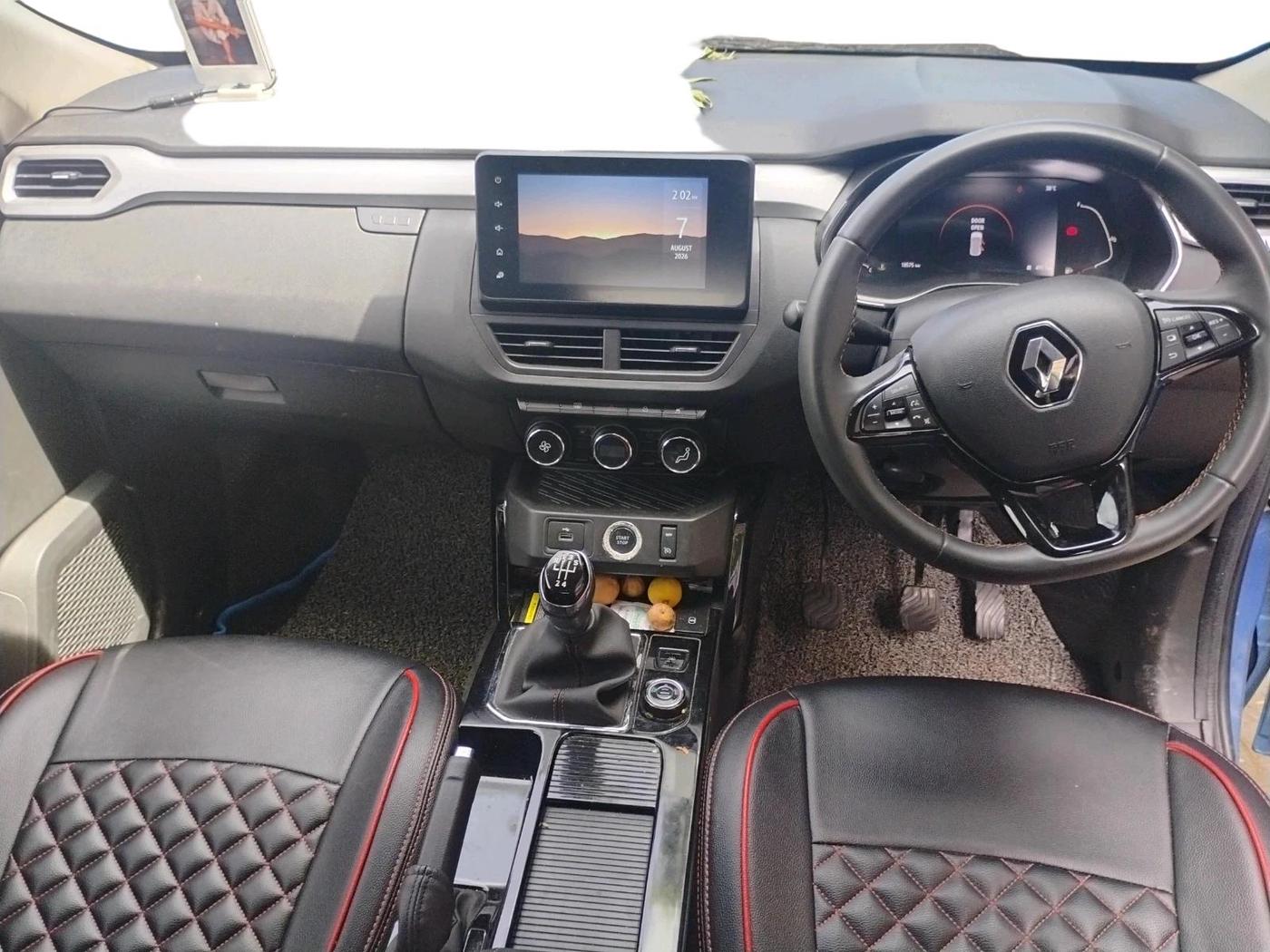 2024 Renault Kiger RXZ MT, Petrol, Manual, 18,575 km, interior