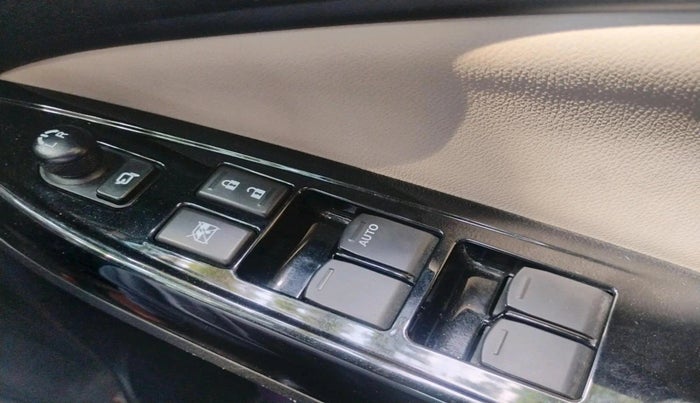 2023 Toyota Glanza V AMT, Petrol, Automatic, 65,796 km, interior