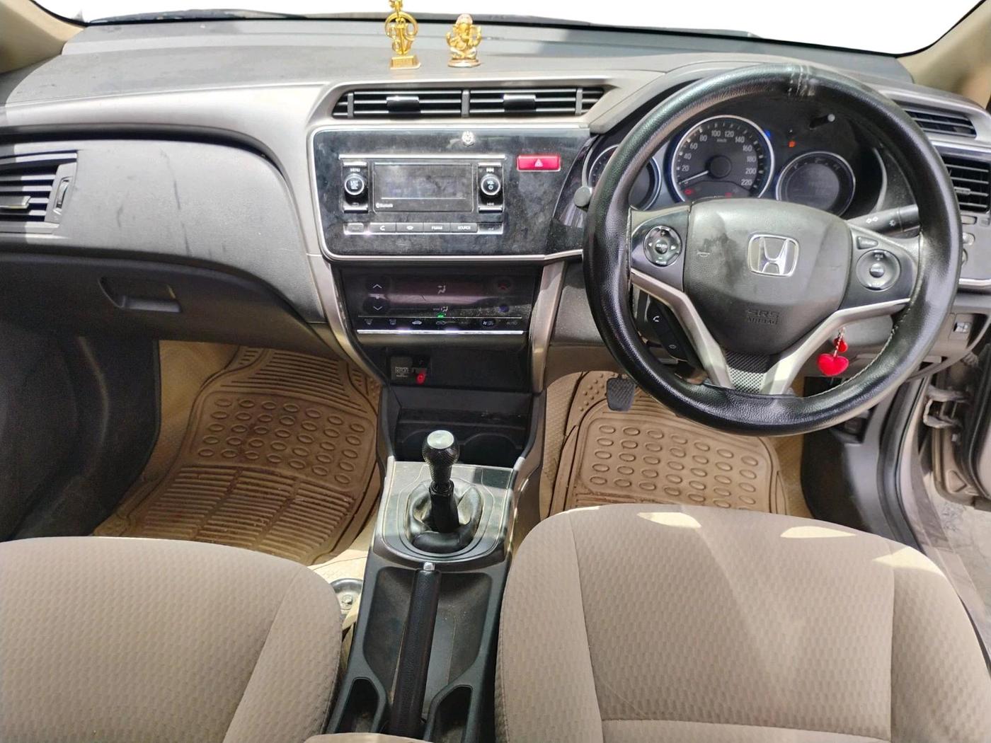 2014 Honda City 1.5L I-DTEC SV, Diesel, Manual, 1,44,293 km, interior