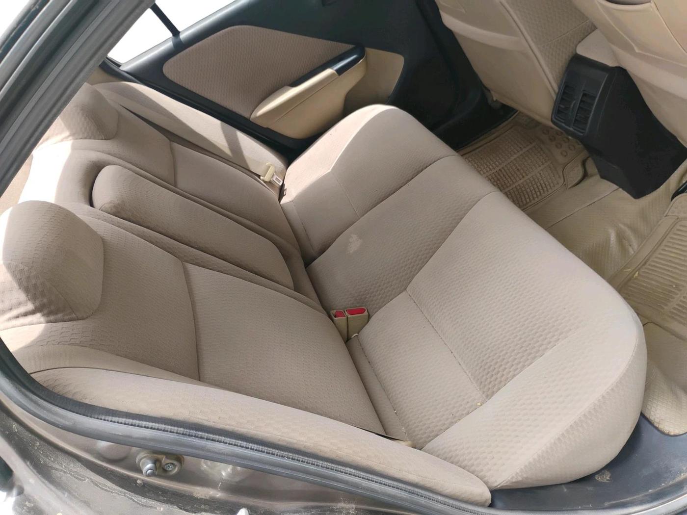 2014 Honda City 1.5L I-DTEC SV, Diesel, Manual, 1,44,293 km, interior