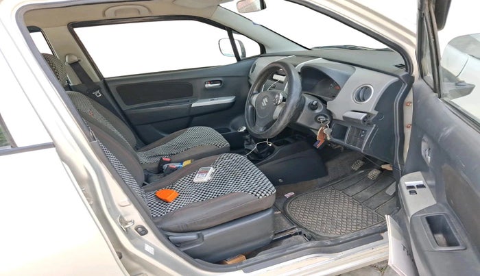 2011 Maruti Wagon R 1.0 LXI, Petrol, Manual, 38,854 km, interior