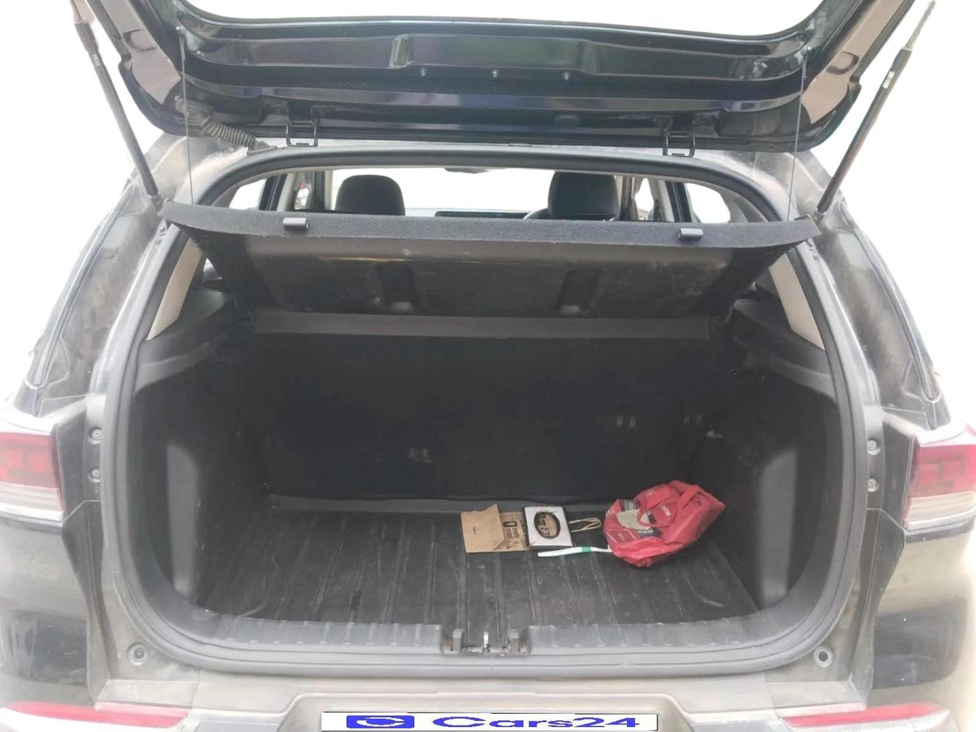 2021 KIA SONET HTX 1.0 IMT, Petrol, Manual, 53,743 km, exterior