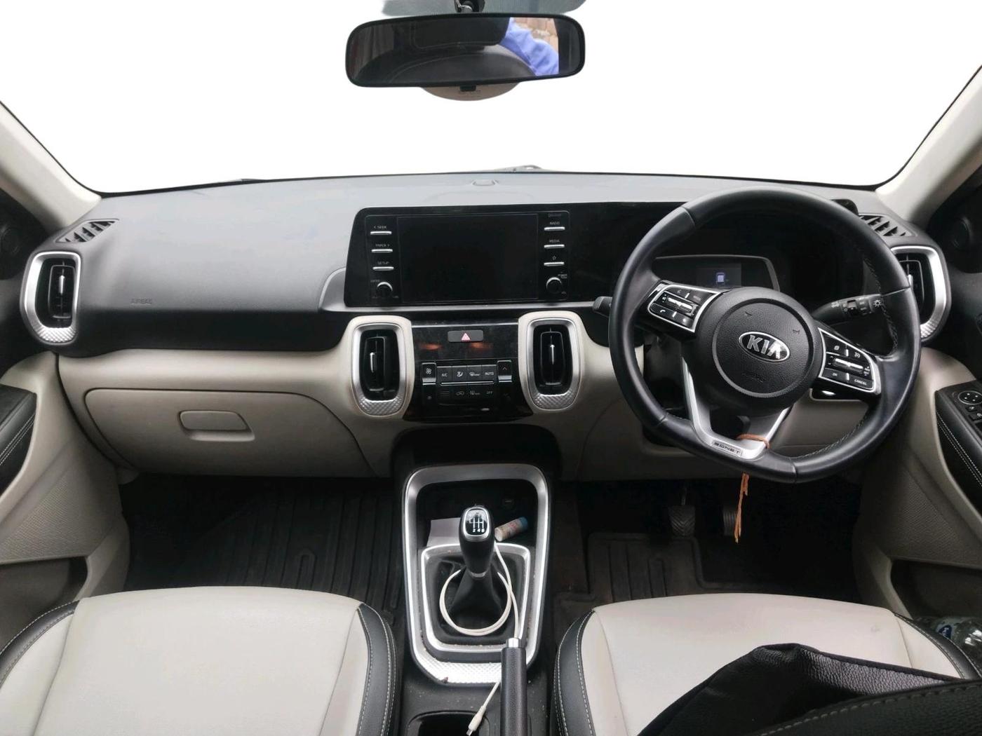 2021 KIA SONET HTX 1.0 IMT, Petrol, Manual, 53,743 km, interior