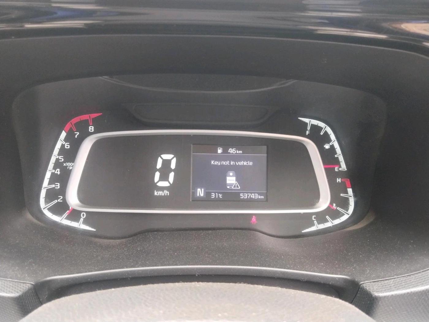 2021 KIA SONET HTX 1.0 IMT, Petrol, Manual, 53,743 km, interior