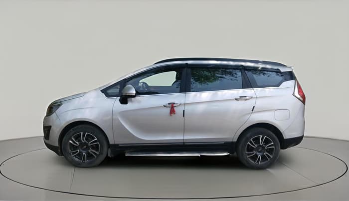 2023 Mahindra MARAZZO M 6 + 8 STR, Diesel, Manual, 32,137 km, exterior