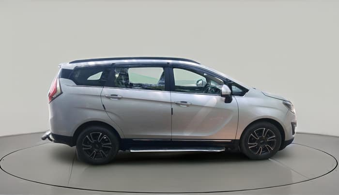 2023 Mahindra MARAZZO M 6 + 8 STR, Diesel, Manual, 32,137 km, exterior