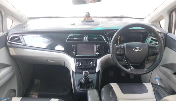 2023 Mahindra MARAZZO M 6 + 8 STR, Diesel, Manual, 32,137 km, interior