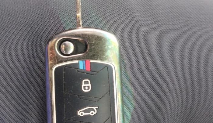 2023 Mahindra MARAZZO M 6 + 8 STR, Diesel, Manual, 32,137 km, interior