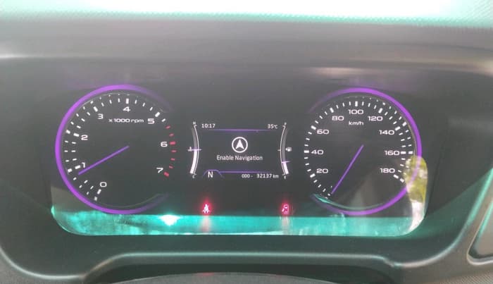 2023 Mahindra MARAZZO M 6 + 8 STR, Diesel, Manual, 32,137 km, interior
