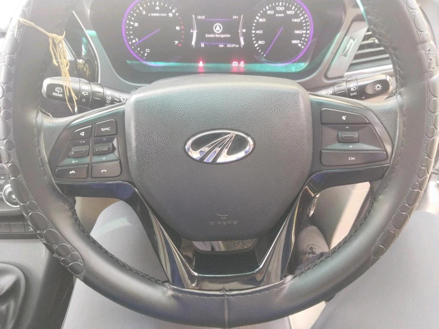2023 Mahindra MARAZZO M 6 + 8 STR, Diesel, Manual, 32,137 km, interior
