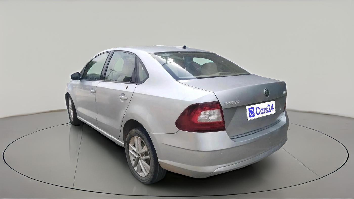2017 Skoda Rapid STYLE 1.5 TDI AT, Diesel, Automatic, 1,47,037 km, exterior