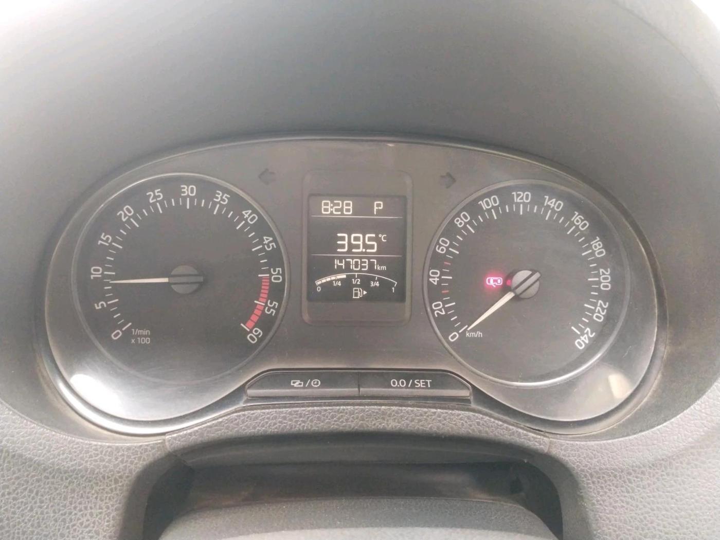 2017 Skoda Rapid STYLE 1.5 TDI AT, Diesel, Automatic, 1,47,037 km, interior