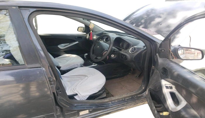 2011 Ford Figo ZXI 1.2 PETROL, Petrol, Manual, 76,921 km, interior