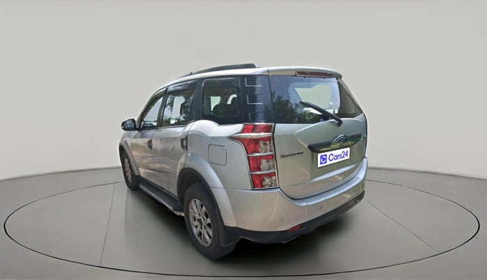 2016 Mahindra XUV500 W10, Diesel, Manual, 98,383 km, exterior