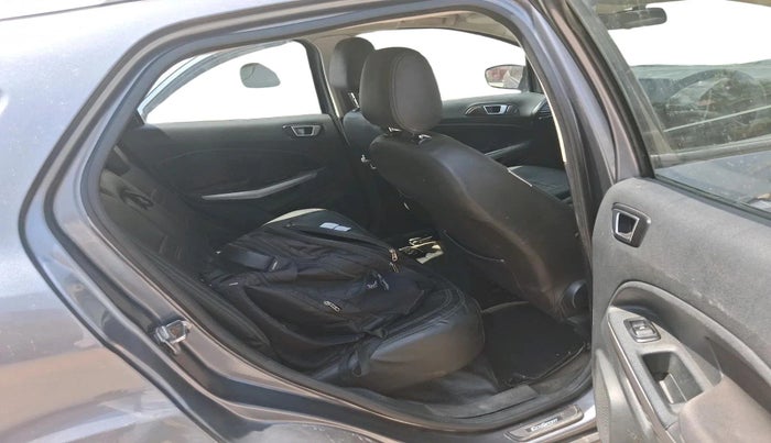 2018 Ford Ecosport TITANIUM 1.5L DIESEL, Diesel, Manual, 1,48,604 km, interior