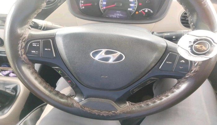 2015 Hyundai Xcent S 1.2, Petrol, Manual, 1,37,951 km, interior