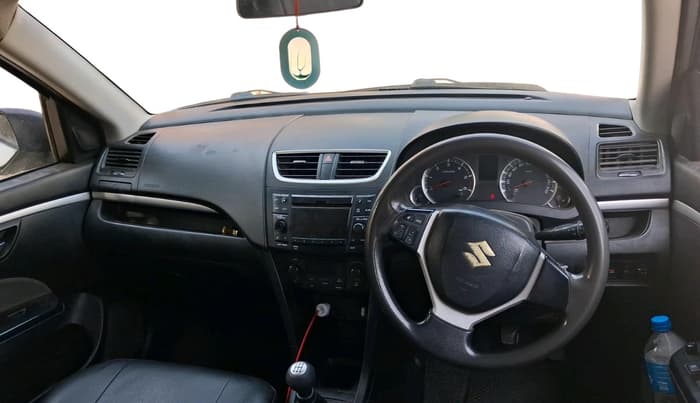 2014 Maruti Swift ZDI, Diesel, Manual, 1,24,398 km, interior