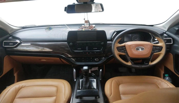 2022 Tata Harrier XTA 2.0L KRYOTEC PLUS, Diesel, Automatic, 65,926 km, interior