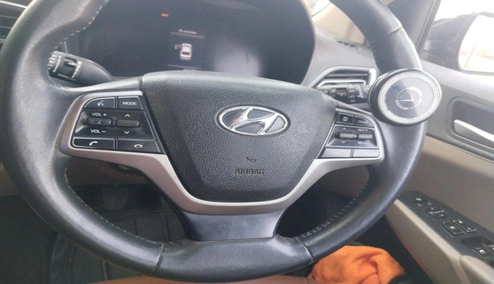 2020 Hyundai Verna SX 1.5 CRDI, Diesel, Manual, 1,16,289 km, interior