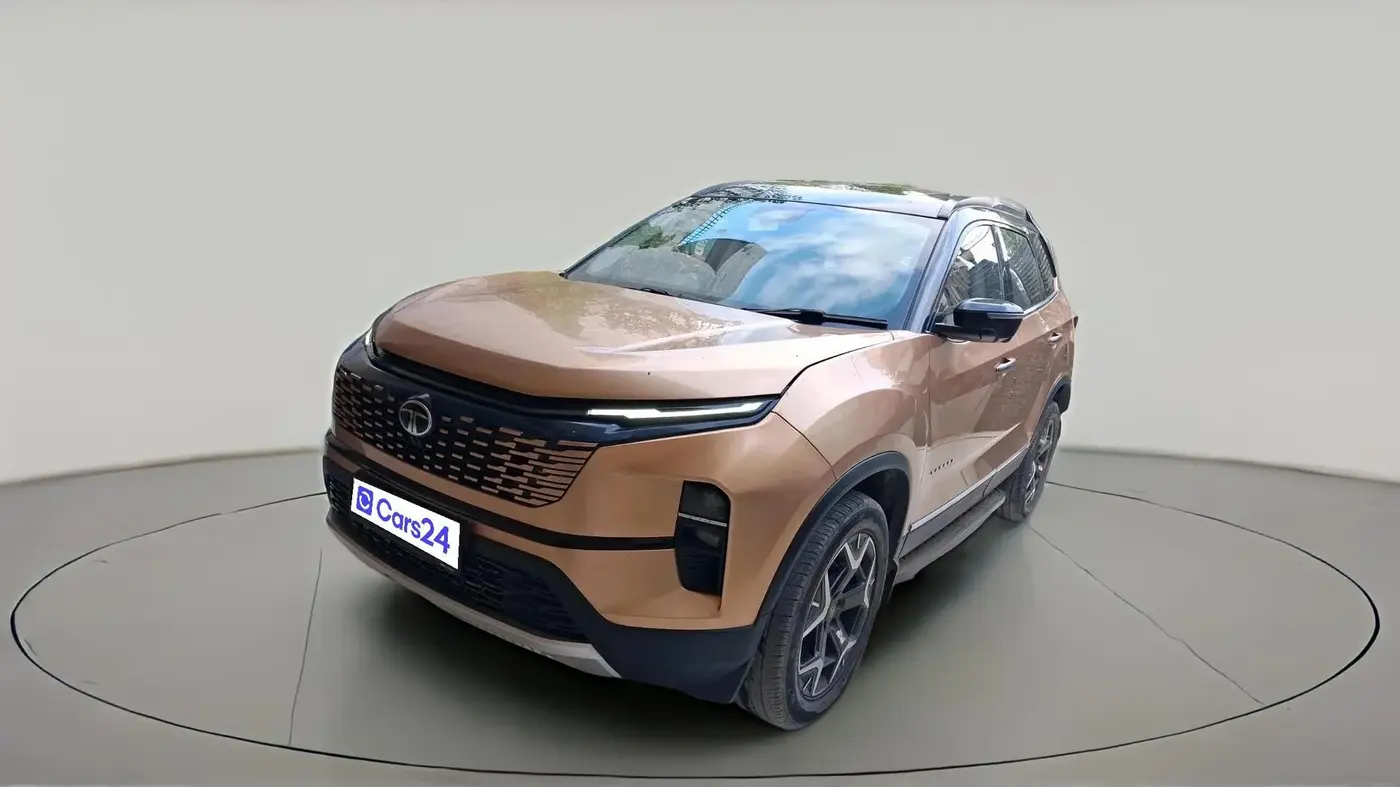 2024 Tata Safari ACCOMPLISHED PLUS DUAL TONE AT, Diesel, Automatic, 31,039 km, exterior