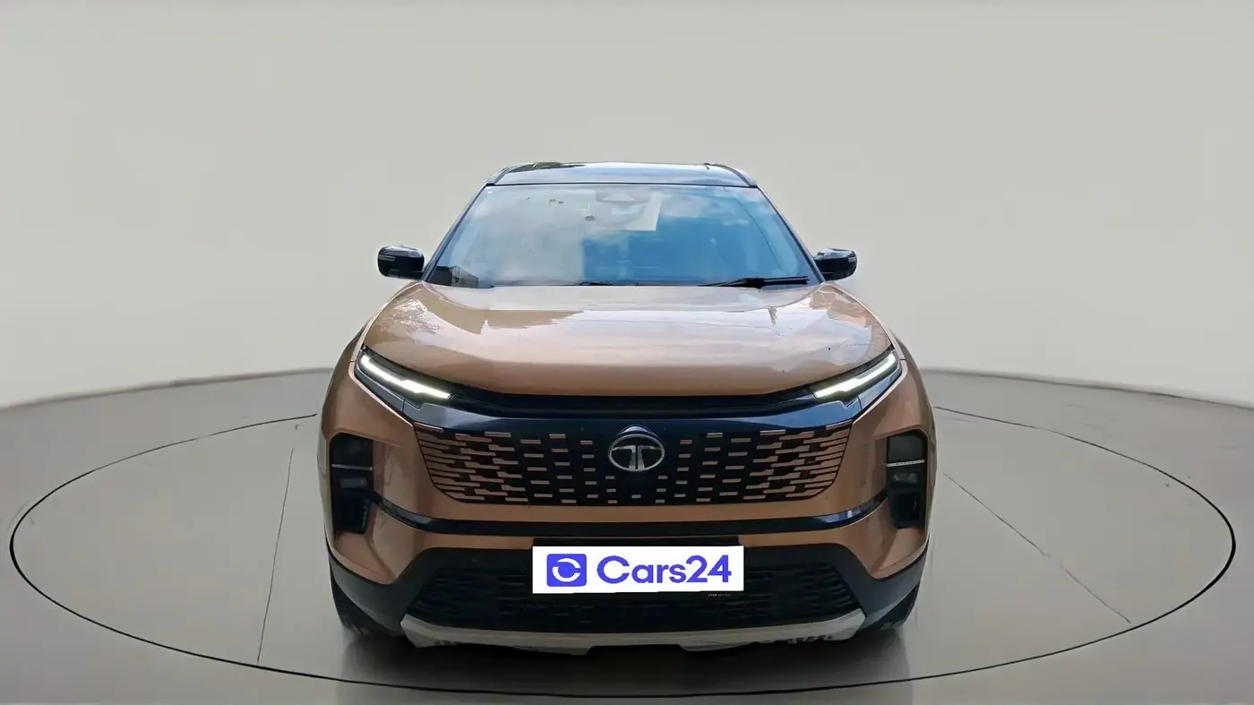 2024 Tata Safari ACCOMPLISHED PLUS DUAL TONE AT, Diesel, Automatic, 31,039 km, exterior