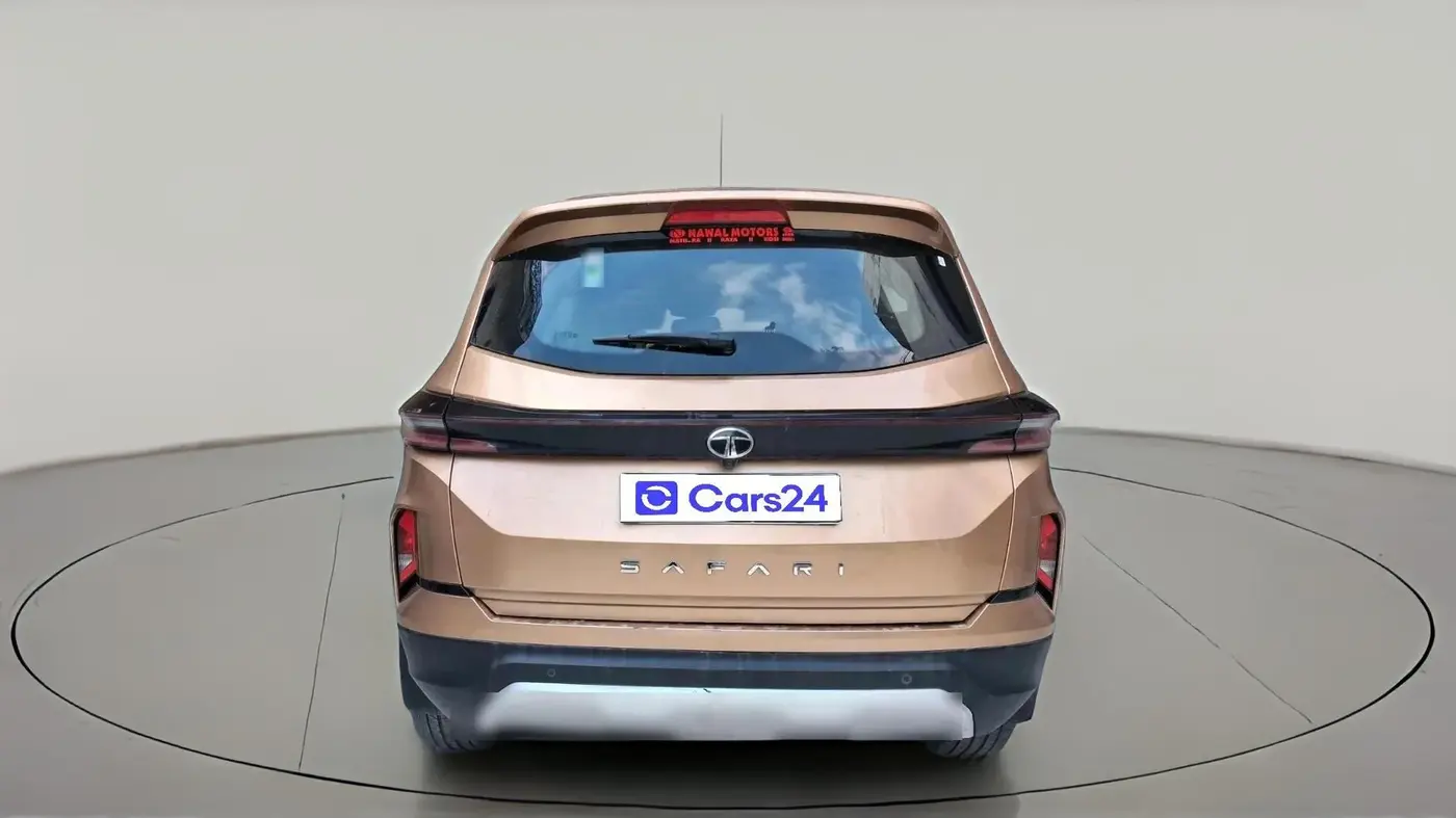 2024 Tata Safari ACCOMPLISHED PLUS DUAL TONE AT, Diesel, Automatic, 31,039 km, exterior