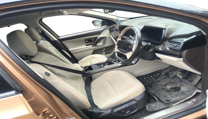 2024 Tata Safari ACCOMPLISHED PLUS DUAL TONE AT, Diesel, Automatic, 31,039 km, interior