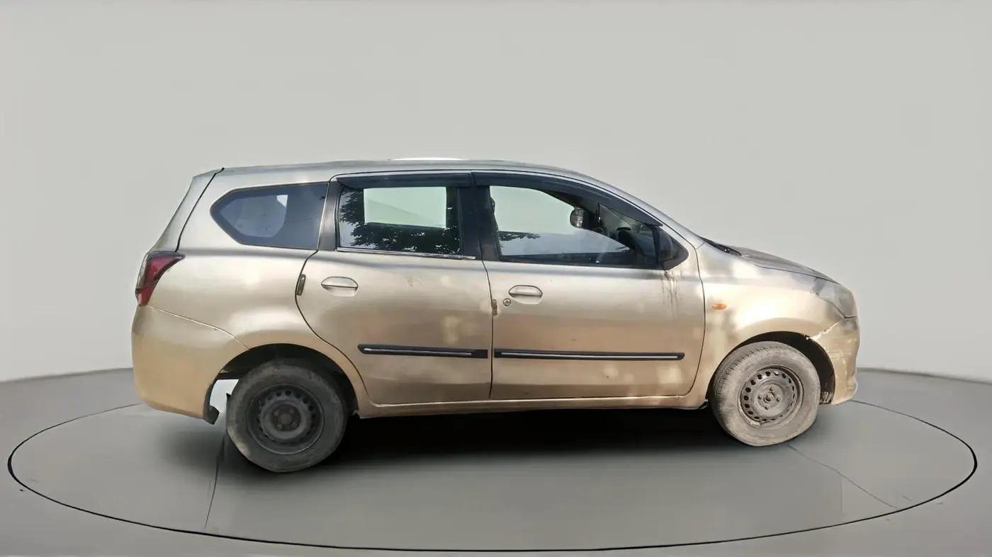 2015 Datsun Go Plus T, Petrol, Manual, 1,08,798 km, exterior