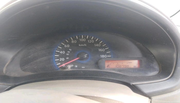 2015 Datsun Go Plus T, Petrol, Manual, 1,08,798 km, interior