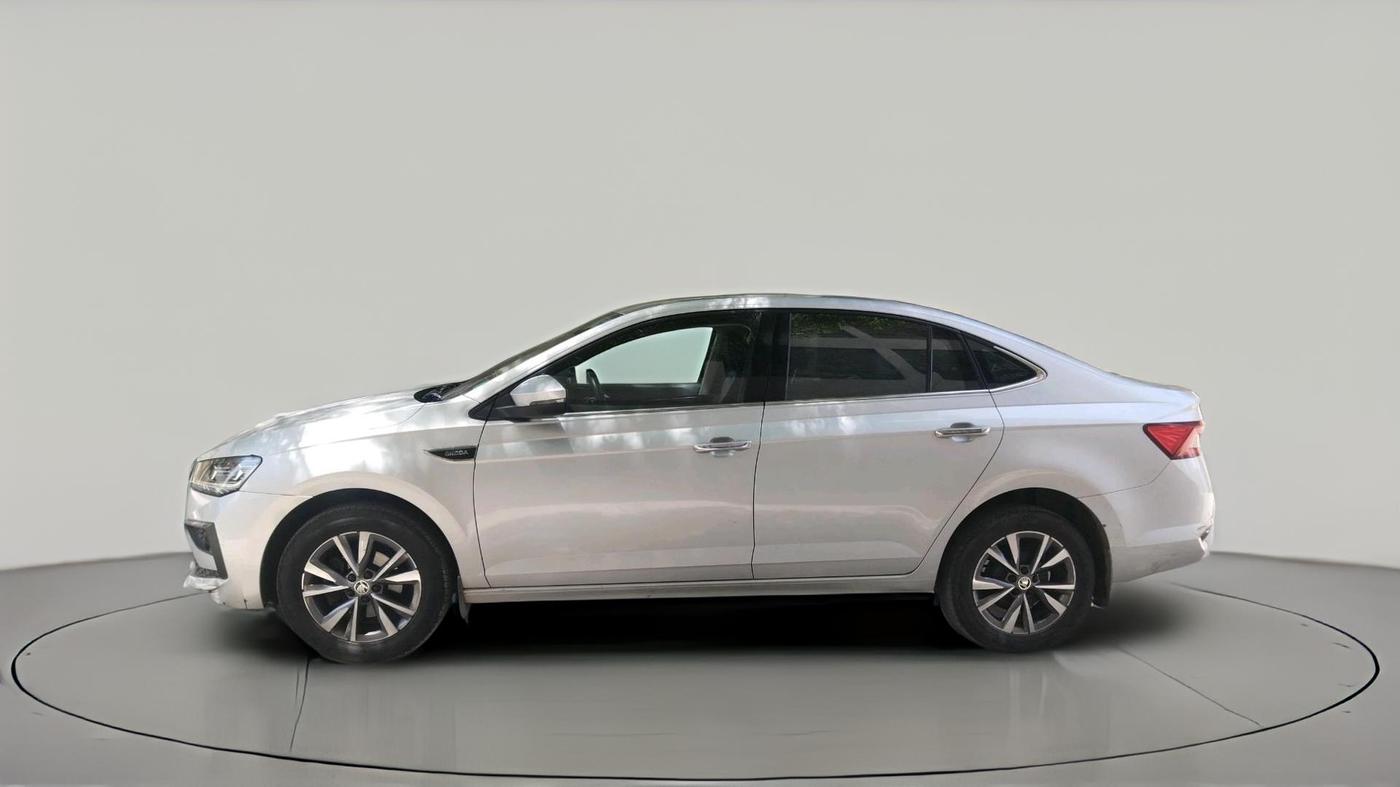 2022 Skoda SLAVIA STYLE 1.0L TSI AT, Petrol, Automatic, 47,007 km, exterior