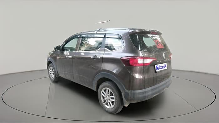 2024 Renault TRIBER RXL MT, Petrol, Manual, 18,325 km, exterior
