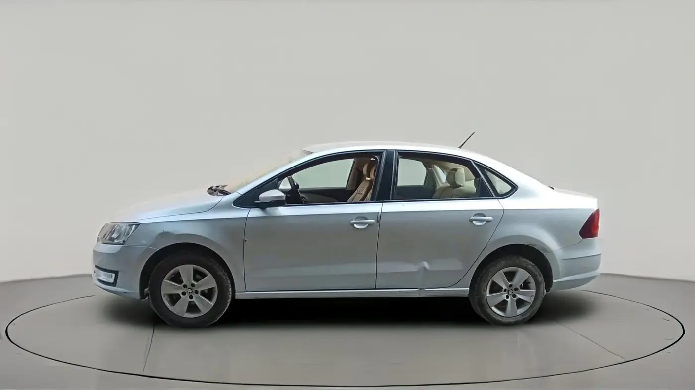2017 Skoda Rapid AMBITION 1.5 TDI, Diesel, Manual, 1,27,719 km, exterior