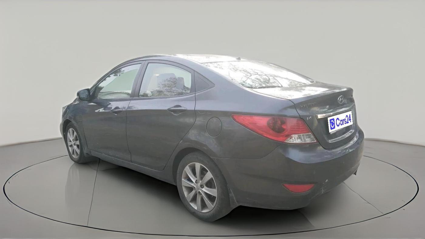 2012 Hyundai Verna FLUIDIC 1.6 VTVT SX, Petrol, Manual, 78,423 km, exterior