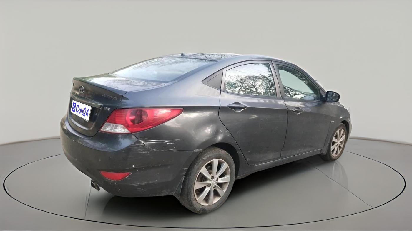 2012 Hyundai Verna FLUIDIC 1.6 VTVT SX, Petrol, Manual, 78,423 km, exterior
