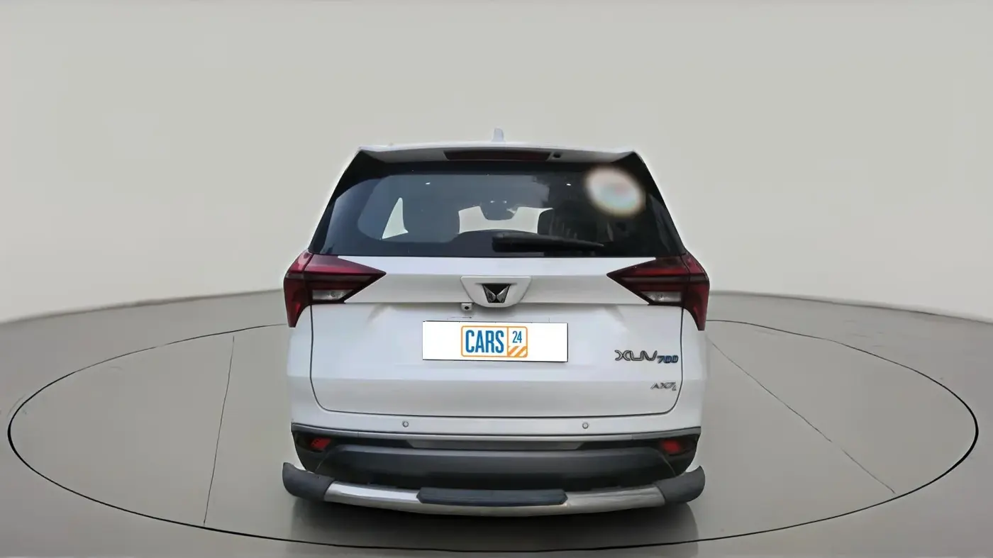 2025 Mahindra XUV700 AX 7 LUXURY D AT 7 STR, Diesel, Automatic, 39,078 km, exterior