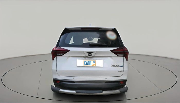 2025 Mahindra XUV700 AX 7 LUXURY D AT 7 STR, Diesel, Automatic, 39,078 km, exterior