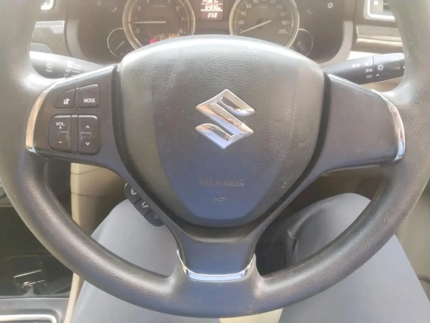 2017 Maruti Ciaz ZXI, Petrol, Manual, 64,830 km, interior