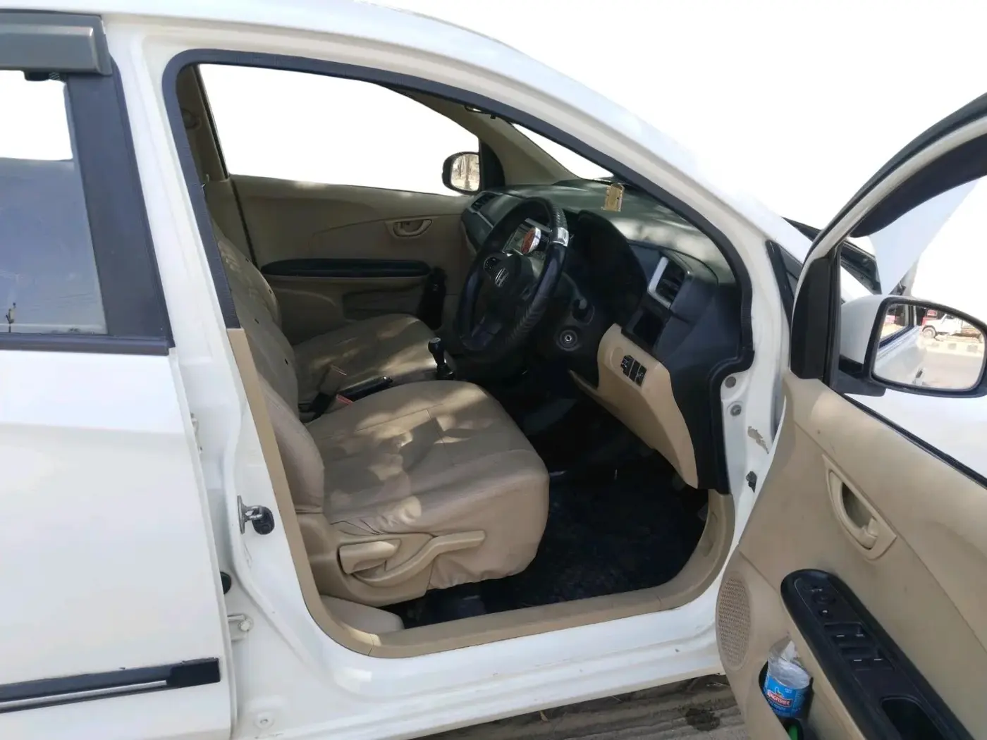 2016 Honda Amaze 1.2L I-VTEC S, CNG, Manual, 1,33,418 km, interior