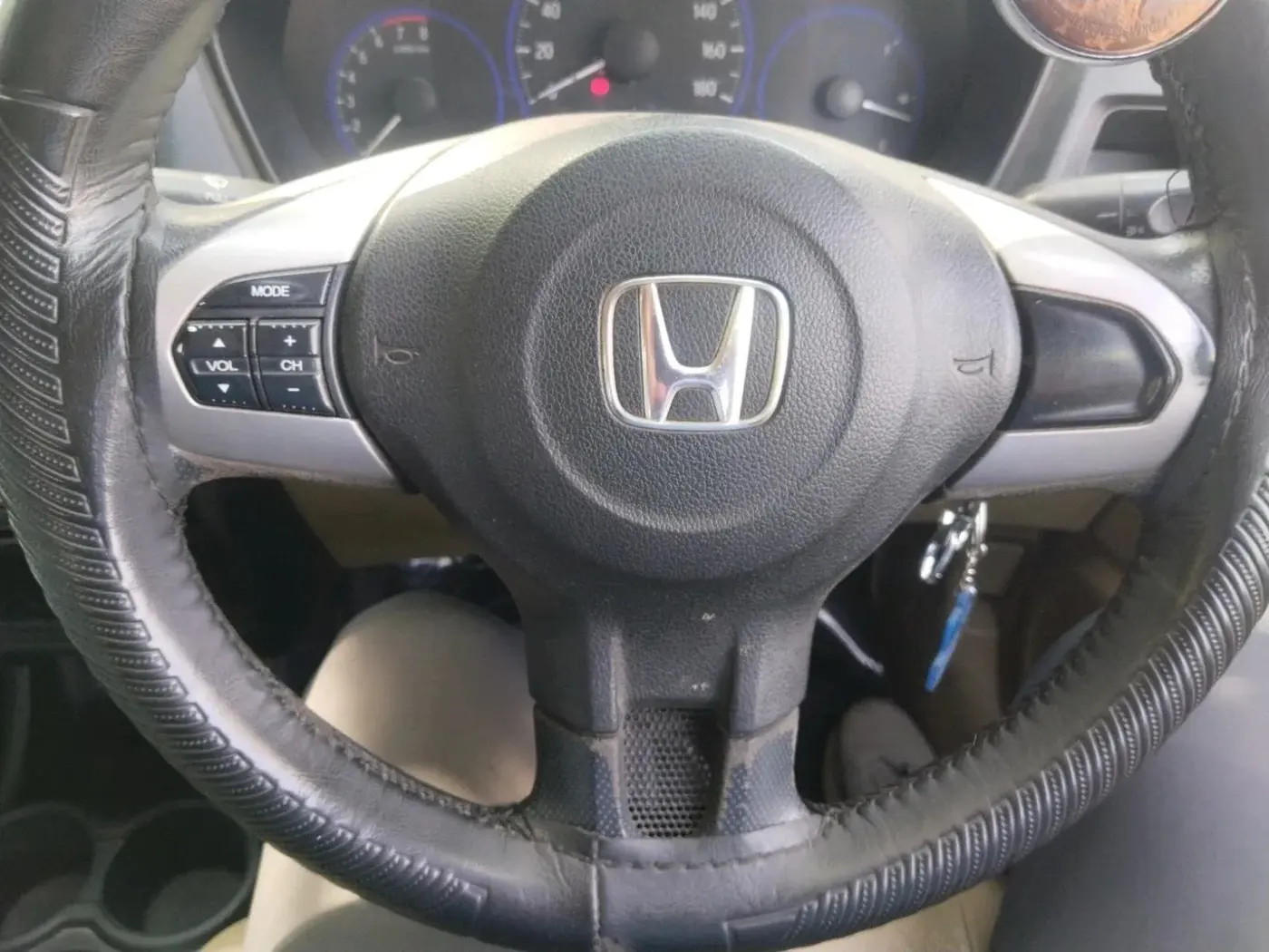 2016 Honda Amaze 1.2L I-VTEC S, CNG, Manual, 1,33,418 km, interior