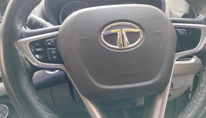 2018 Tata NEXON XZ PLUS PETROL, CNG, Manual, 60,252 km, interior