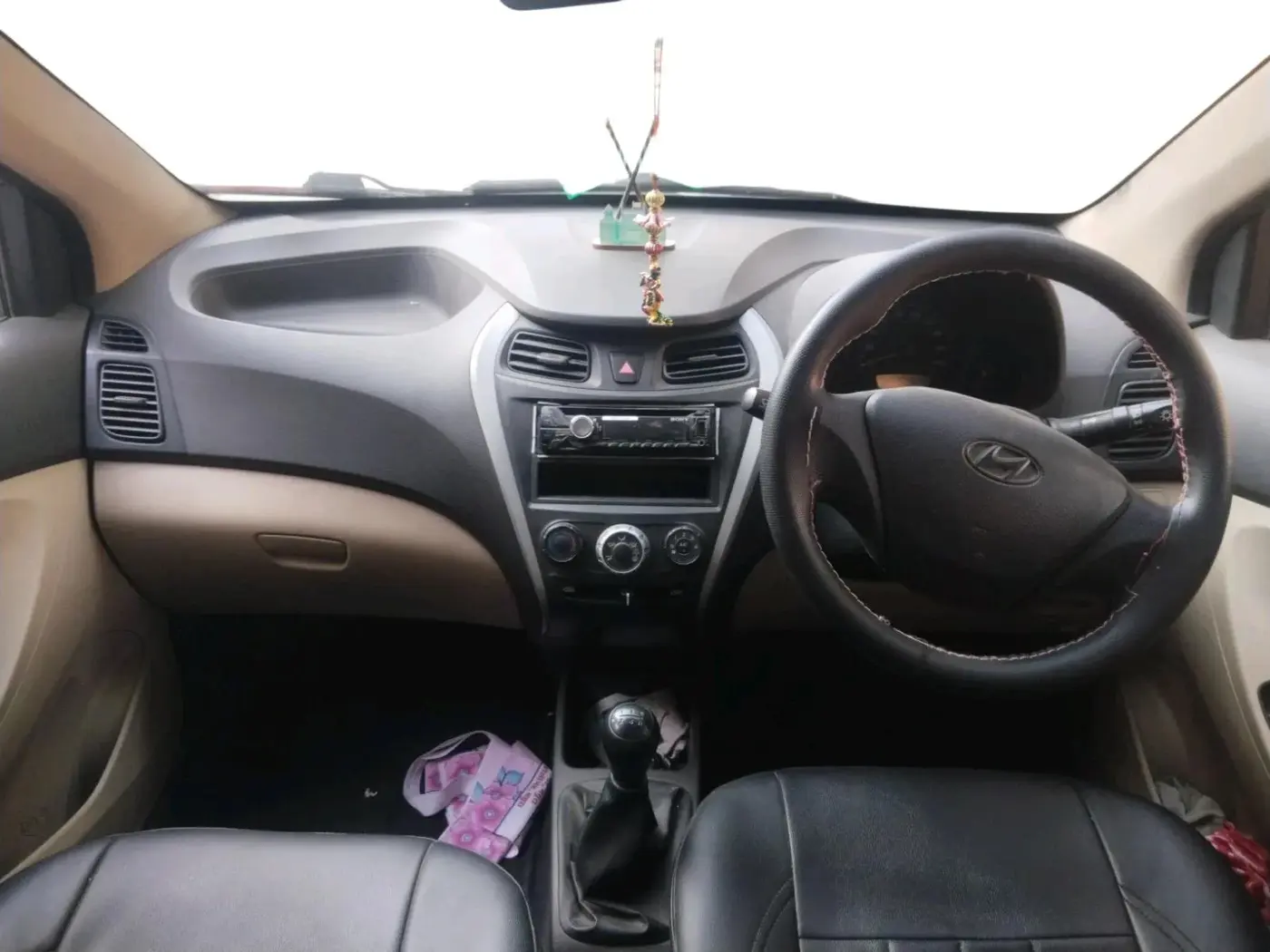 2013 Hyundai Eon ERA +, Petrol, Manual, 55,695 km, interior