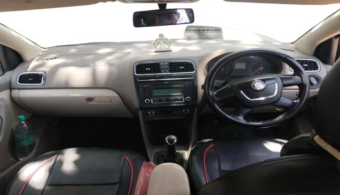 2013 Skoda Rapid ACTIVE 1.6 TDI CR MT, Diesel, Manual, 1,39,914 km, interior