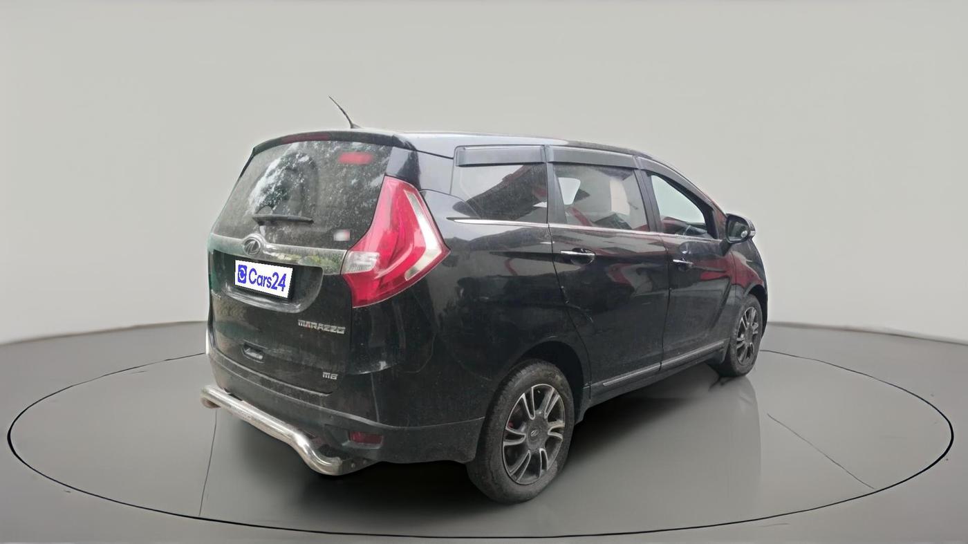 2019 Mahindra MARAZZO M8 7 STR, Diesel, Manual, 75,401 km, exterior