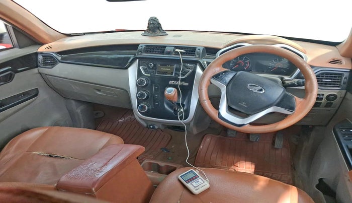2016 Mahindra Kuv100 K2 D 6 STR, Diesel, Manual, 26,743 km, interior