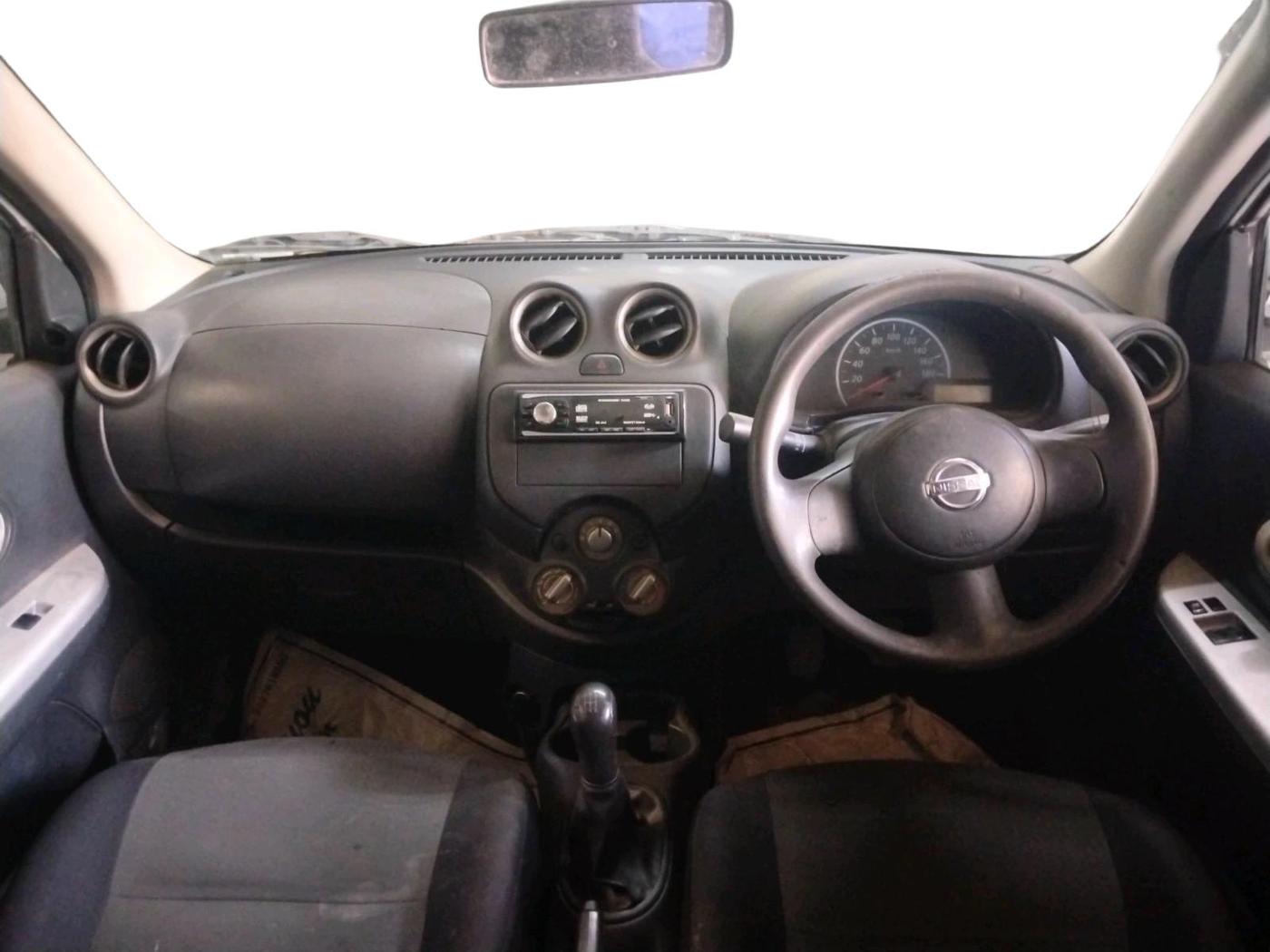 2017 Nissan Micra Active XL, Petrol, Manual, 2,00,000 km, interior