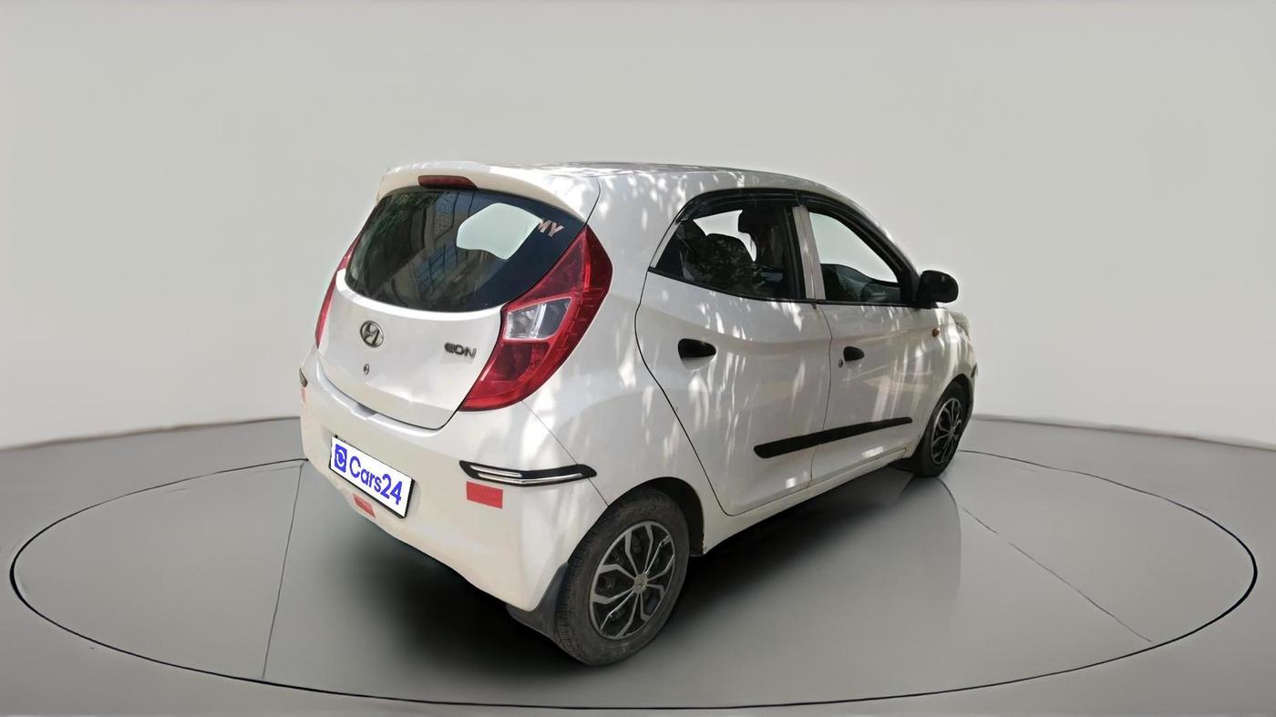 2018 Hyundai Eon ERA +, Petrol, Manual, 47,415 km, exterior