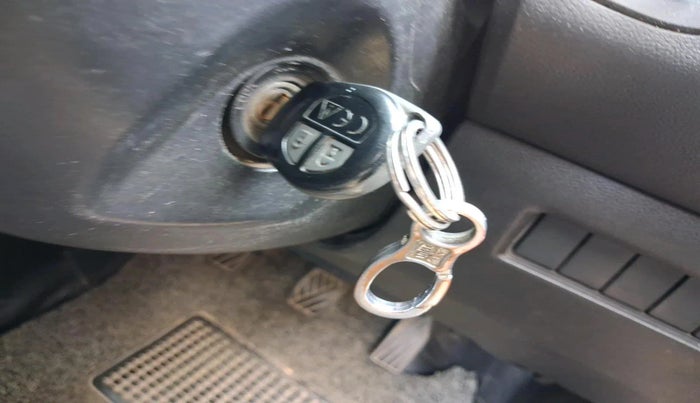 2018 Maruti Swift VXI, Petrol, Manual, 76,598 km, interior