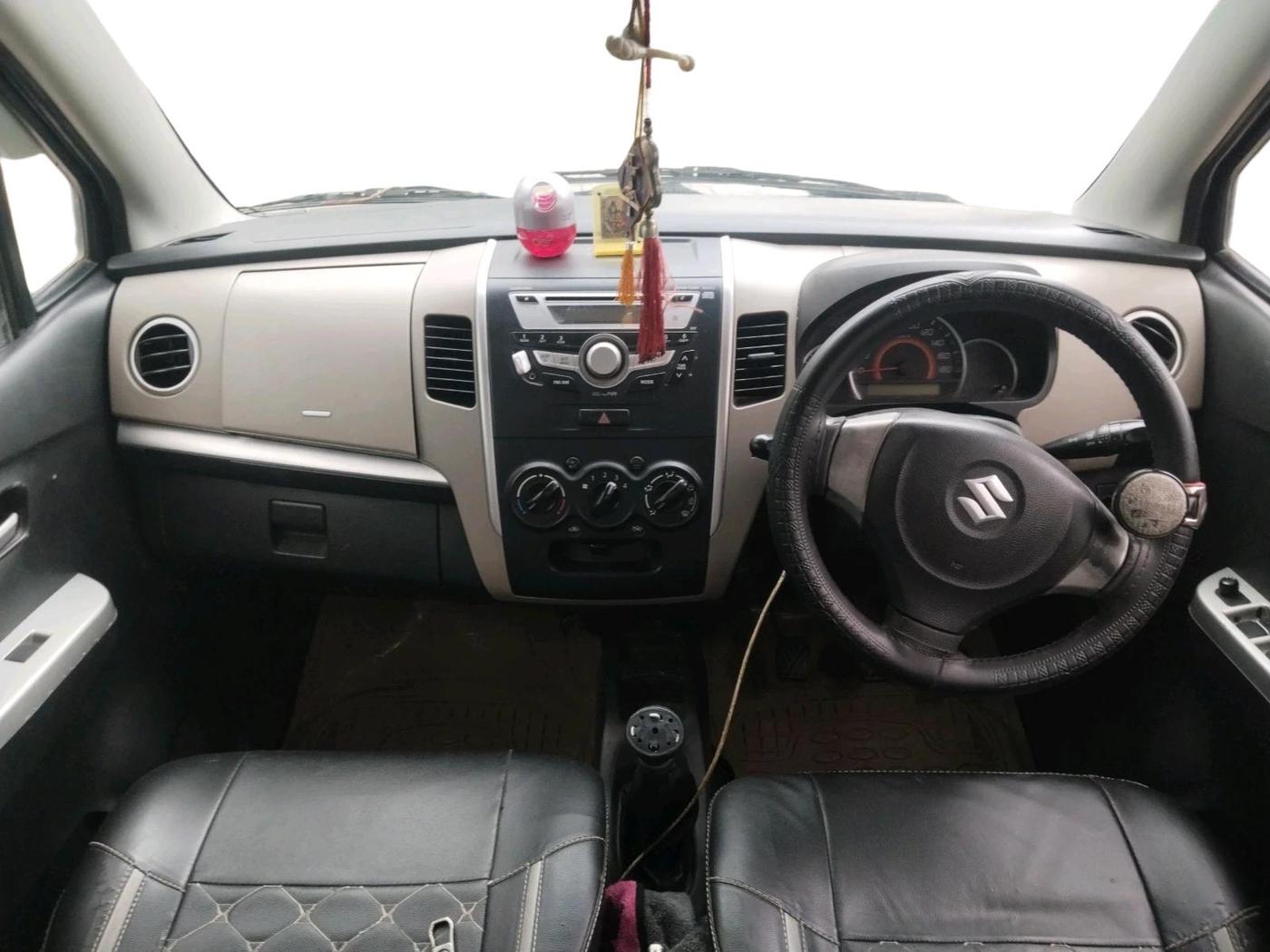 2015 Maruti Wagon R 1.0 VXI, Petrol, Manual, 1,24,627 km, interior