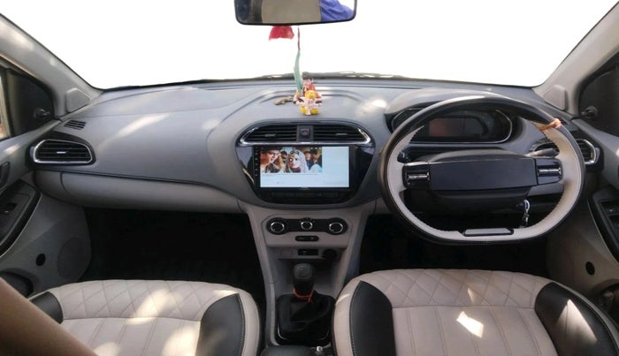 2025 Tata Tiago XE CNG, CNG, Manual, 4,220 km, interior